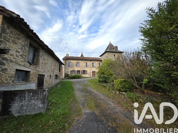 Maison à vendre 9 pièces 280 m² Sousceyrac-en-Quercy