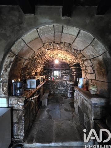 Maison à vendre 9 pièces 280 m² Sousceyrac-en-Quercy