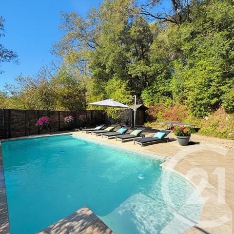 Maison à vendre  5 pièces - 143 m2 CHATEAUNEUF GRASSE - 06