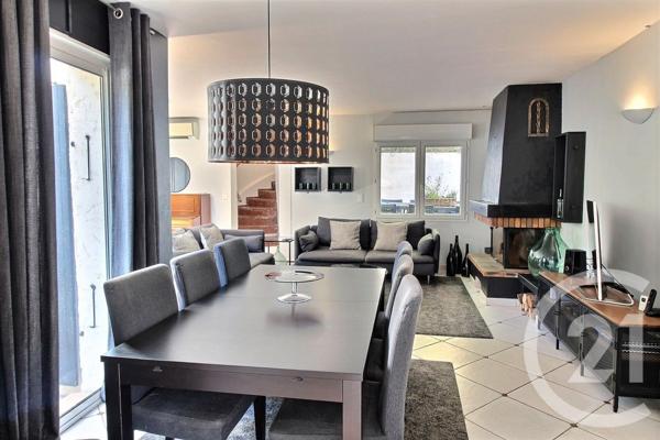 Maison à vendre  5 pièces - 143 m2 CHATEAUNEUF GRASSE - 06