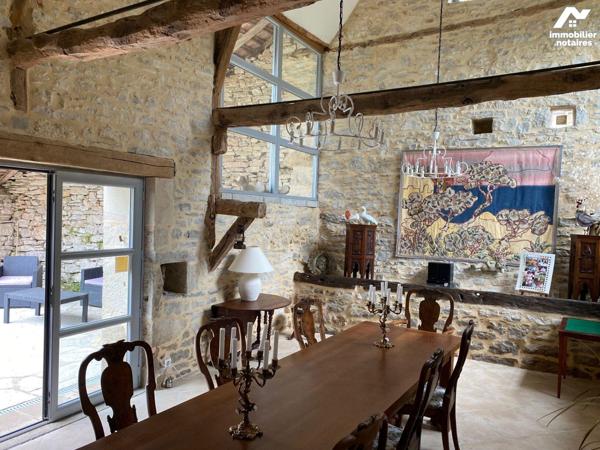 A VENDRE - Dans la vallée du Lot, à 12 km de CAJARC (Lot - 46160), au calme, avec vue dominante...