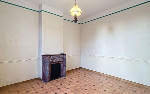 Maison à vendre    3 pièces • 76 m2 Reims