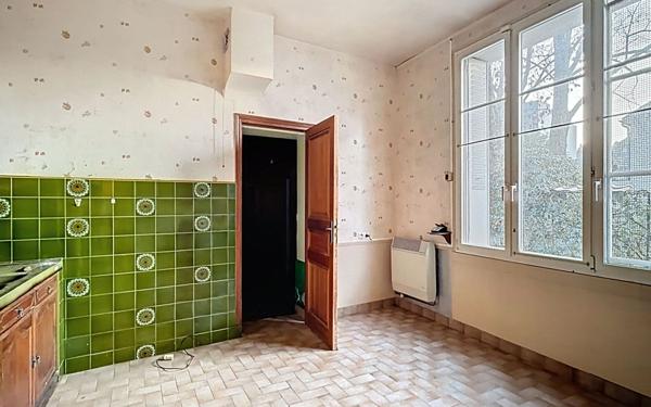 Maison à vendre    3 pièces • 76 m2 Reims