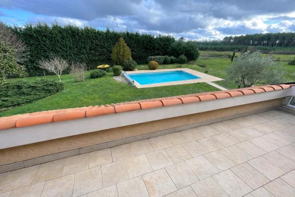 Maison d’architecte avec parc, piscine – Casteljaloux