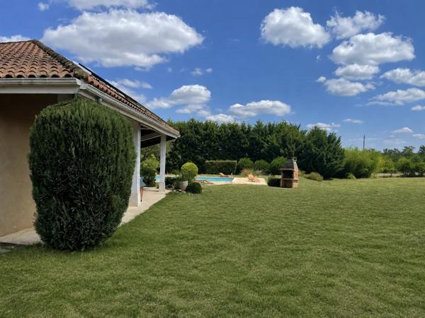 Maison d’architecte avec parc, piscine – Casteljaloux