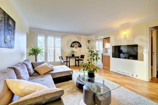 Créteil Village - Appartement 3 pièces, 2 chambres, 53 m² avec cave