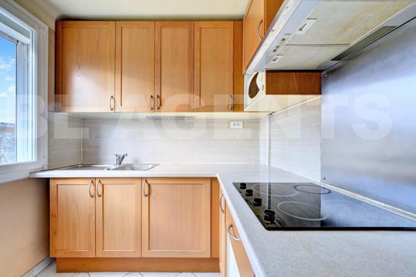 Créteil Village - Appartement 3 pièces, 2 chambres, 53 m² avec cave