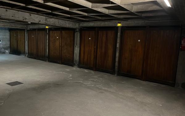 Appartement à vendre    3 pièces • 71,40 m2 Vincennes