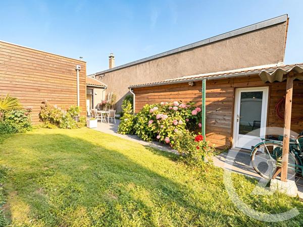 Maison à vendre  6 pièces - 163 m 2   FARGUES ST HILAIRE  - 33