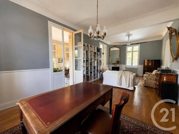 Maison à vendre  6 pièces - 163 m 2   FARGUES ST HILAIRE  - 33