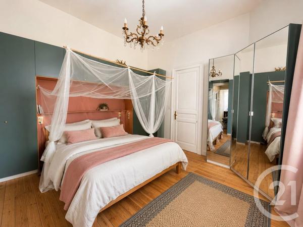 Maison à vendre  6 pièces - 163 m 2   FARGUES ST HILAIRE  - 33