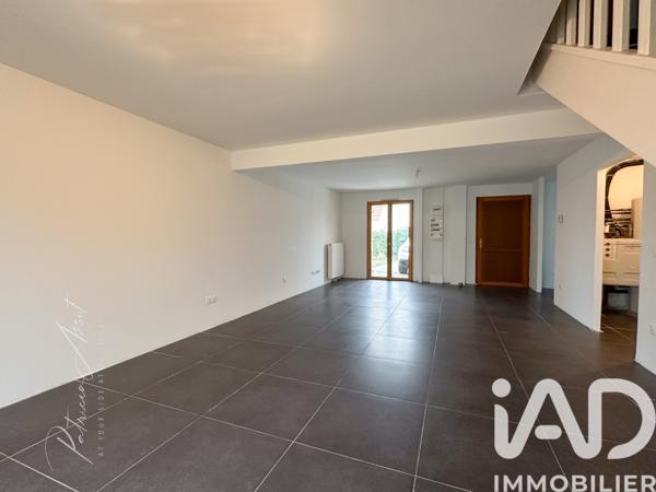 Maison à vendre 5 pièces 97 m² La Brosse-Montceaux