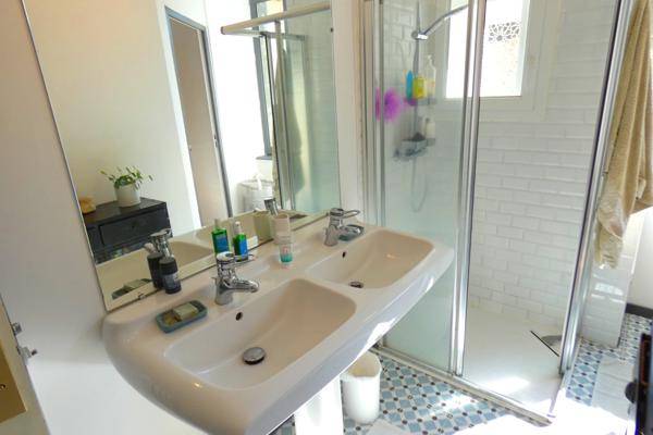 MAISON DE CARACTERE DANS LE CENTRE HISTORIQUE D AURILLAC Aurillac (15000)