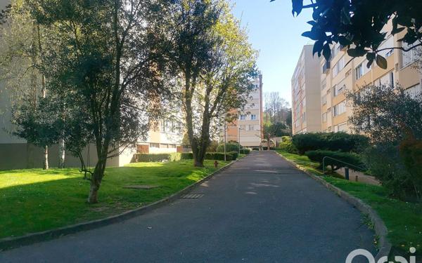 Appartement à vendre    4 pièces • 82 m2 Longjumeau