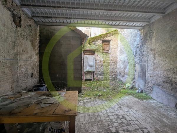 Maison de village à VERDUN SUR LE DOUBS (71350)