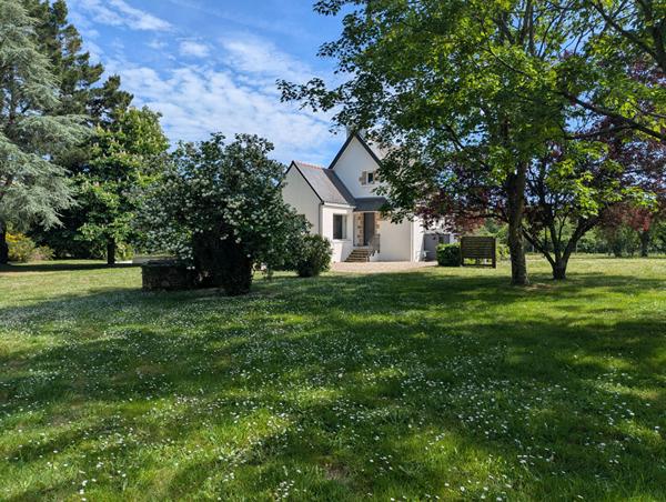 Maison de charme rénovée, environnement privilégié et parc arboré - Sarzeau