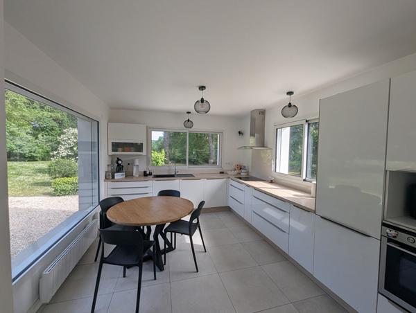 Maison de charme rénovée, environnement privilégié et parc arboré - Sarzeau