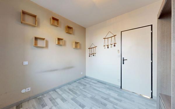 Appartement à vendre    3 pièces • 43 m2 Jarny