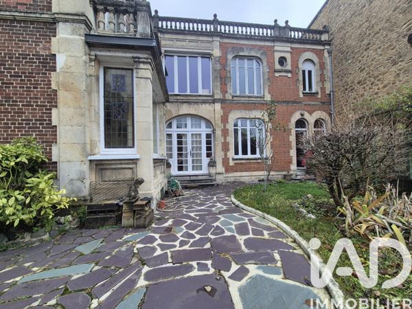 Maison à vendre 10 pièces 250 m² Charleville-Mézières