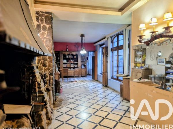 Maison à vendre 10 pièces 250 m² Charleville-Mézières