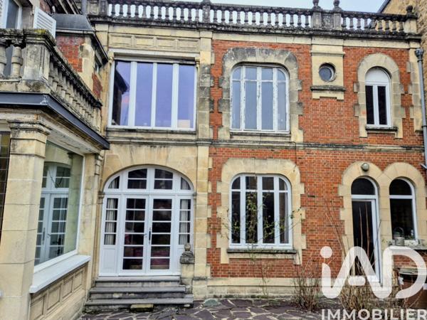Maison à vendre 10 pièces 250 m² Charleville-Mézières