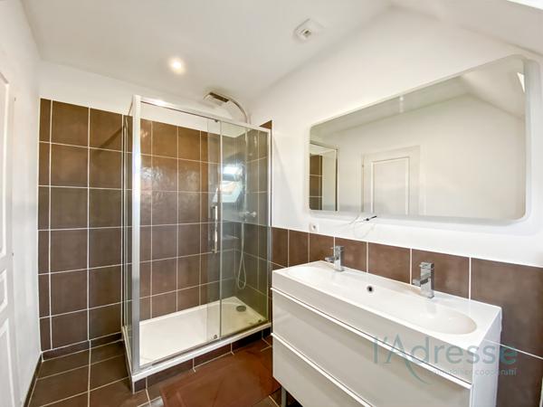 Maison contemporaine 120 m² Terrain 488 m² 4 chambres Saint-Germain-lès-Arpajon