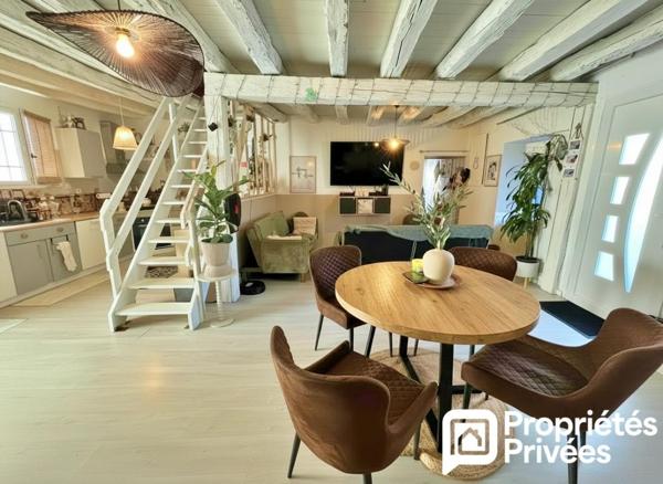 MAISON BOURGES 6 PIECES 111 M2