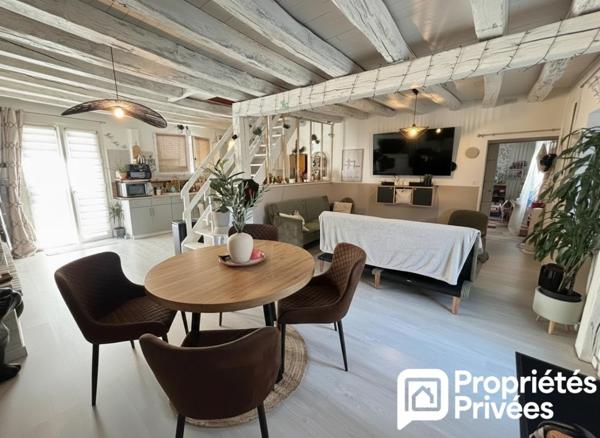 MAISON BOURGES 6 PIECES 111 M2
