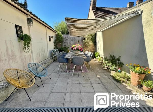 MAISON BOURGES 6 PIECES 111 M2