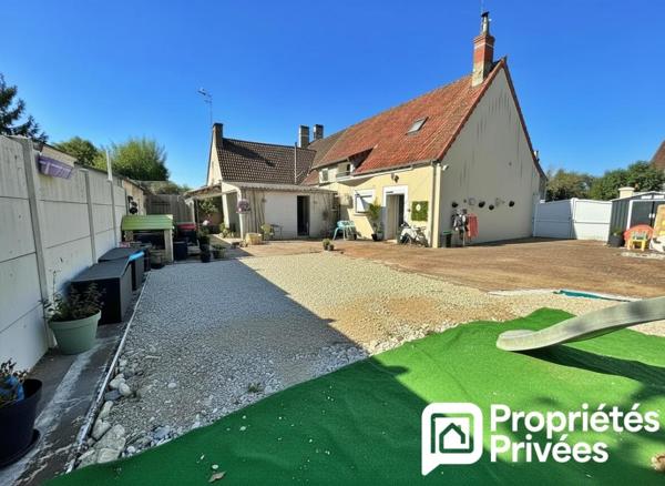 MAISON BOURGES 6 PIECES 111 M2