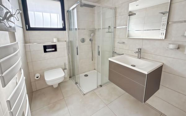 Maison à vendre    5 pièces • 105 m2 Saint-Denis-en-Val