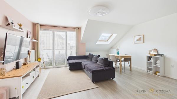 Corbeil-Essonnes (91100) Beau 4 pièces familial de 83 m² (103 m² au sol) avec balcons et 2 place de parkings !