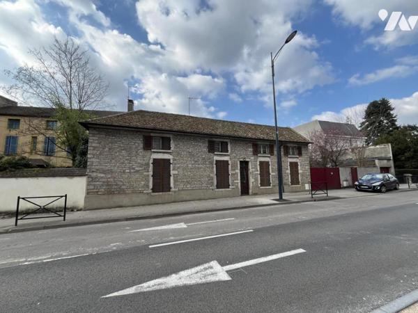 Vente BEAUNE maison de 105 m² habitable (travaux a prévoir) petit terrain proche Centre Historique