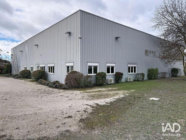 Local d’activité à vendre 1 280 m² Saint-Cannat