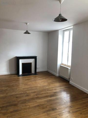 Maison à louer à Issoudun dans l'Indre (36100), ref : LOC.NUT