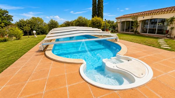 VILLA TYPE 7 LUMINEUSE AVEC PISCINE DEPENDANCE JARDIN ATELIER AU CALME VILLENEUVE