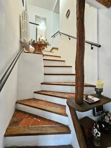 maison 120 m2, avec grange, sur terrain 916 m2