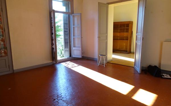 Maison à vendre    12 pièces • 410 m2 Mane