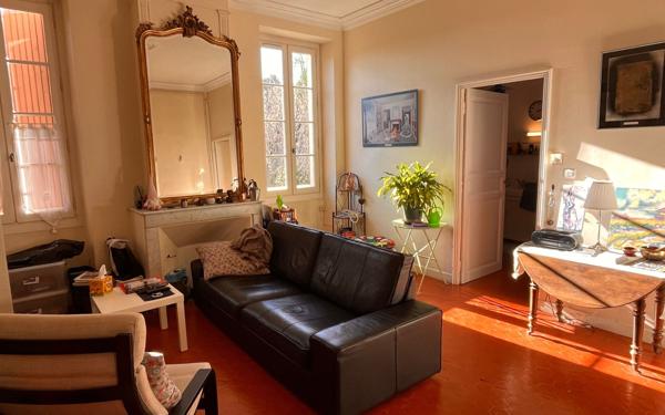 Maison à vendre    12 pièces • 410 m2 Mane