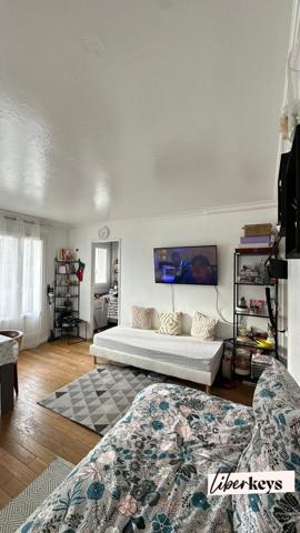 ✨ Beau studio lumineux avec balcon, parking et cave 