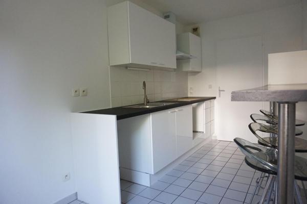 A LOUER : T3 à LILLE • Rue de la Digue - Vauban • 1 145 € CC • Réf. G479