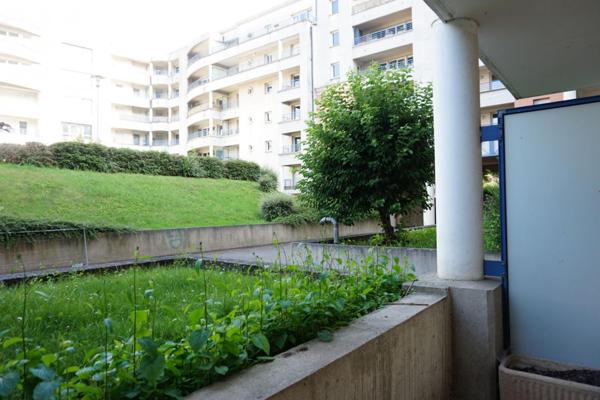 A LOUER : T3 à LILLE • Rue de la Digue - Vauban • 1 145 € CC • Réf. G479