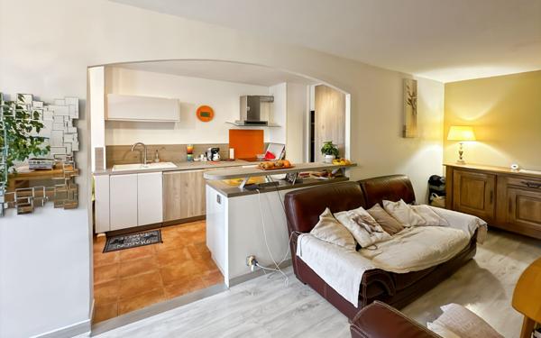 Appartement à vendre    5 pièces • 124,32 m2 La Valette-du-Var