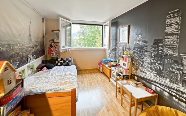 Appartement à vendre    5 pièces • 124,32 m2 La Valette-du-Var