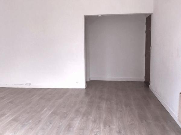 Local commercial 2 pièces T2 F2 43 m² à Chartres 7 RUE DU MARECHAL LECLERC 28000 à louer