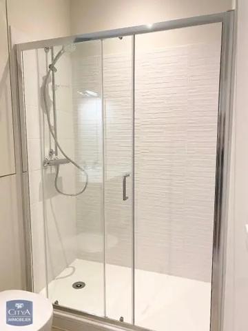 Appartement à louer 2 pièces 38.4m² Fontenay-le-Comte (85200)