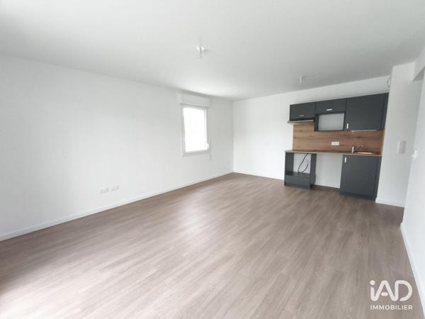Location appartement 3 pièces 64 m² L'Huisserie