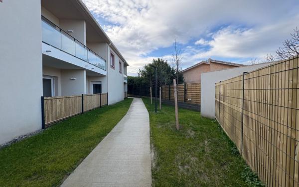 Appartement à vendre    3 pièces • 66 m2 Castelginest