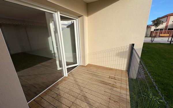 Appartement à vendre    3 pièces • 66 m2 Castelginest