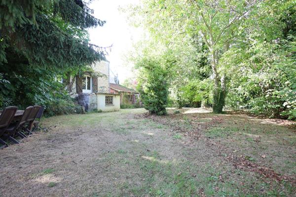 Maison de caractère 5 pièces à Bouafle ? 180 m²